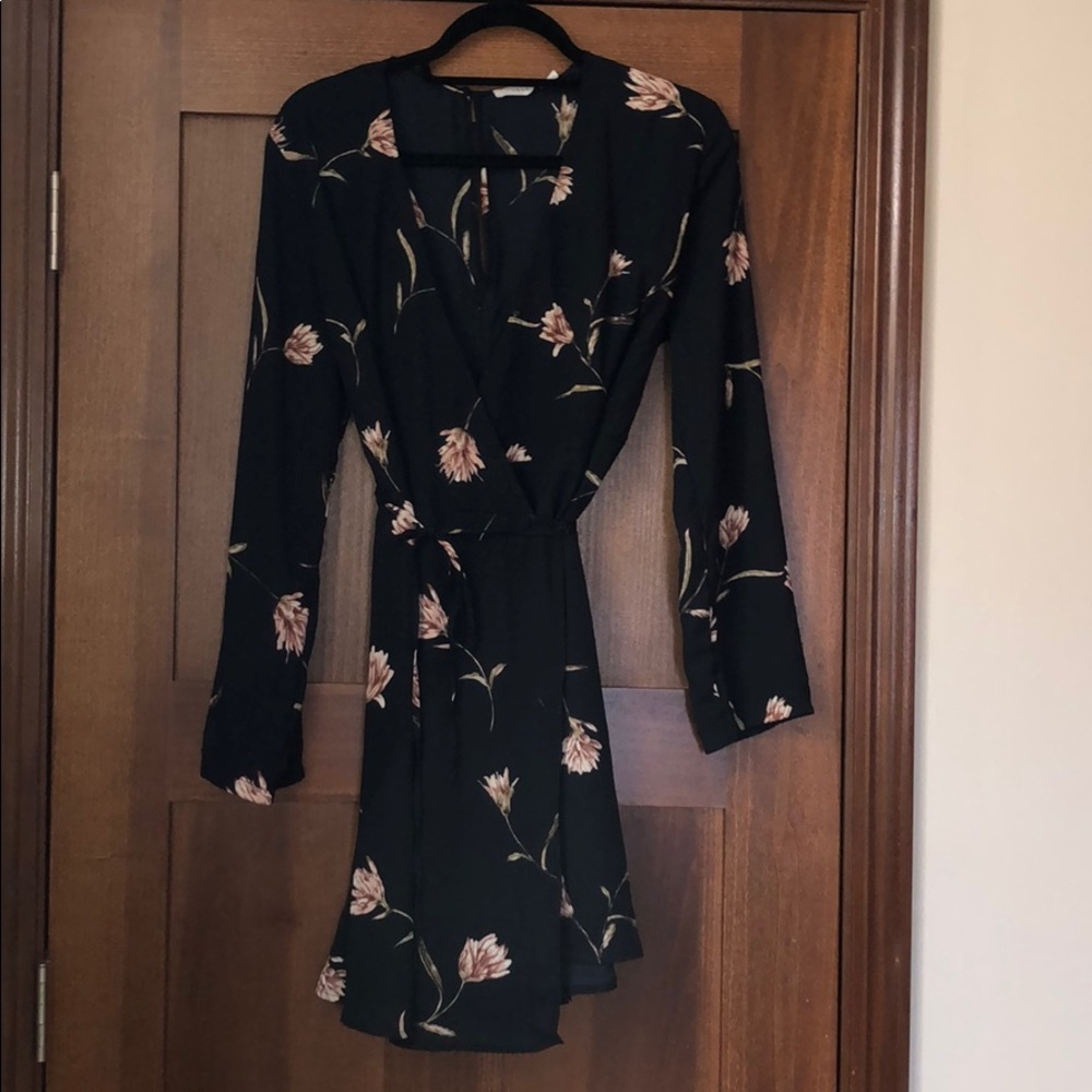 Juniors Lush wrap front dress size large